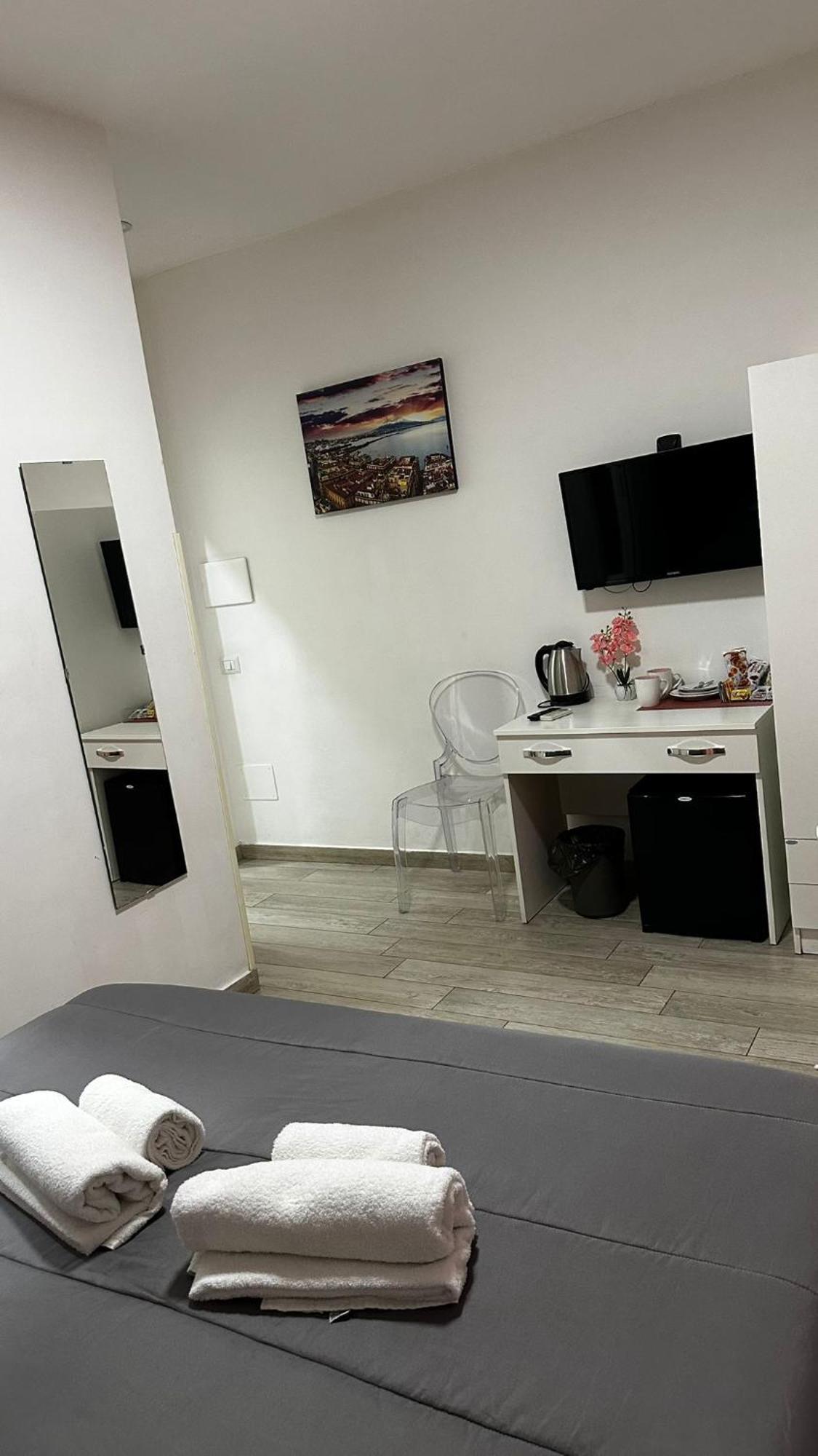 Bed and Breakfast Napoli Relais Экстерьер фото